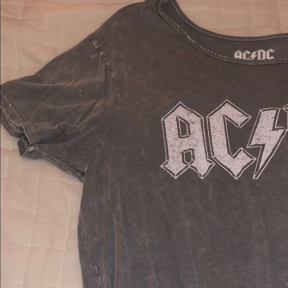 Acid wash band tee - Picture 4 of 6